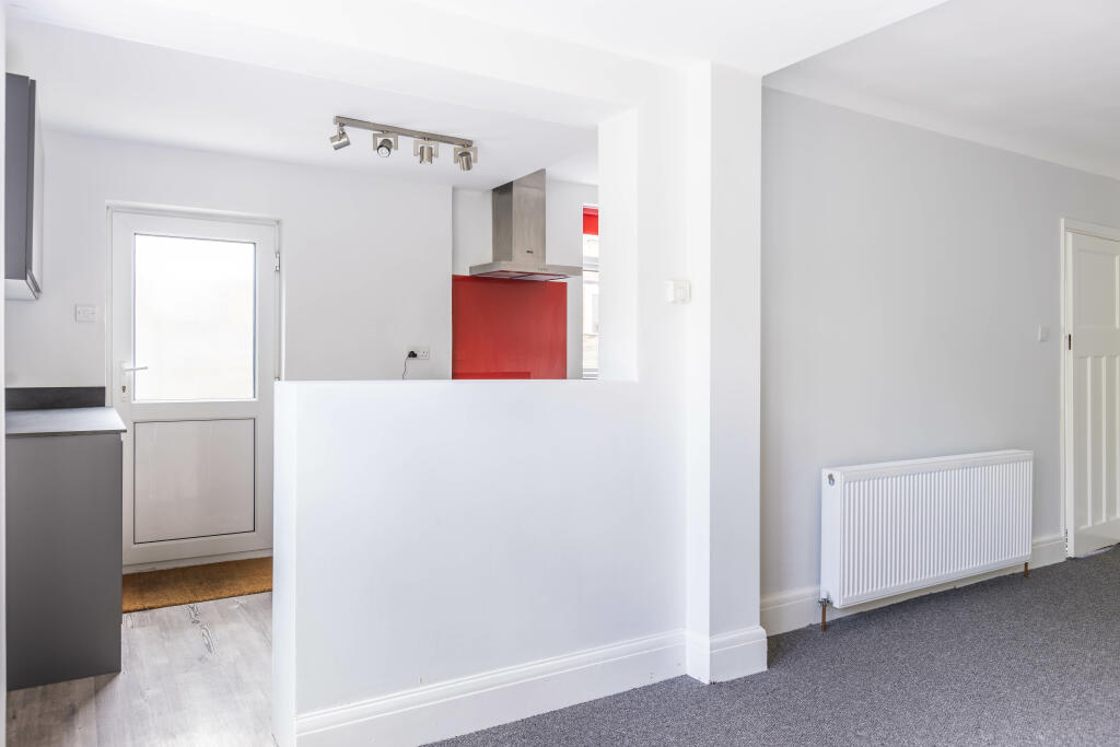 Lounge / Dining Room