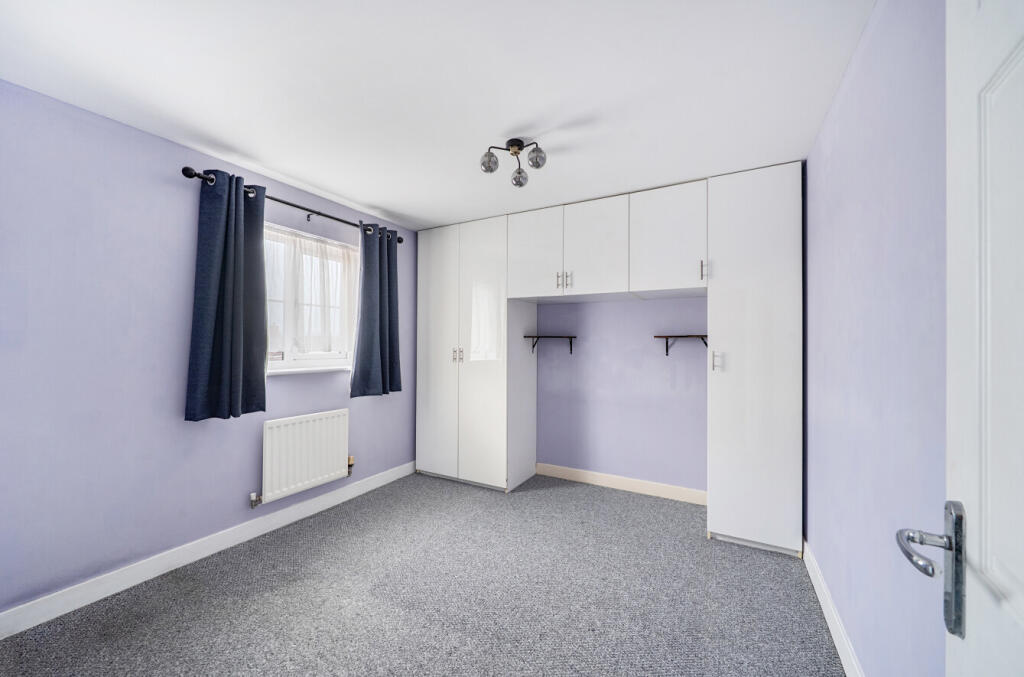 1387639-5-6936a6a...