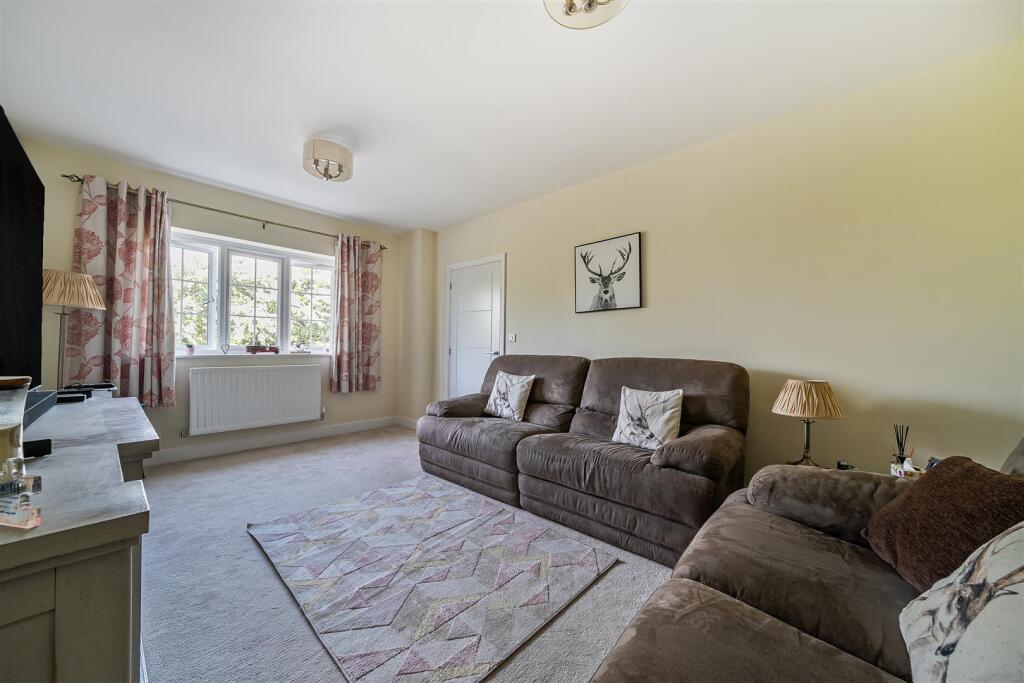 40 Woodcock Way, Ashby