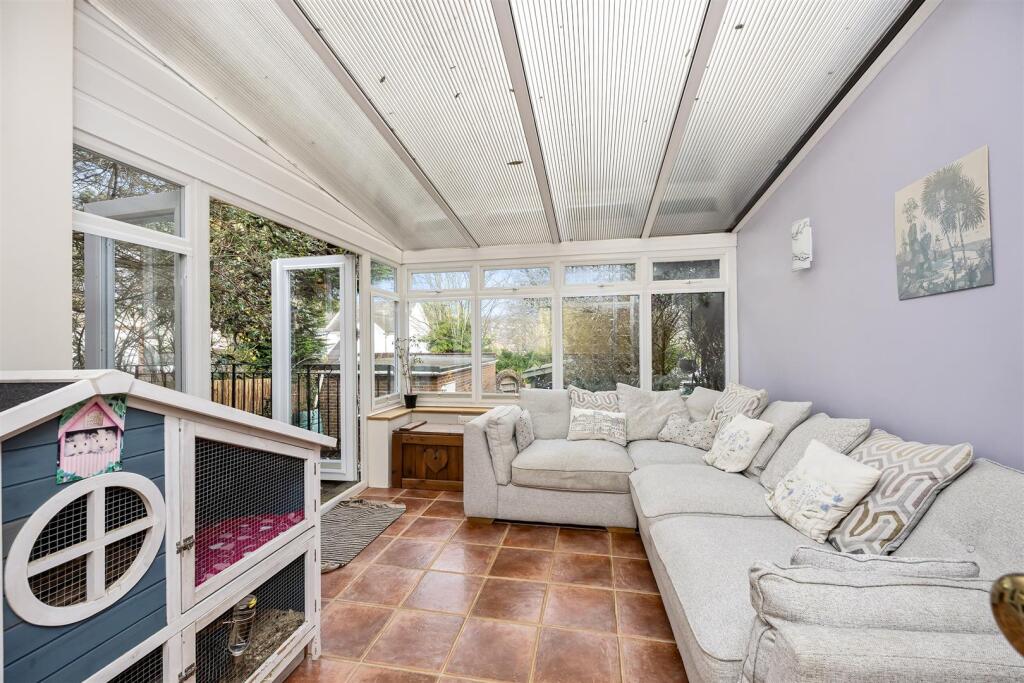 Nevill Road, 149-CONSERVERTORY.jpg