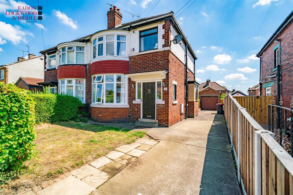 Front of Property  1.jpg