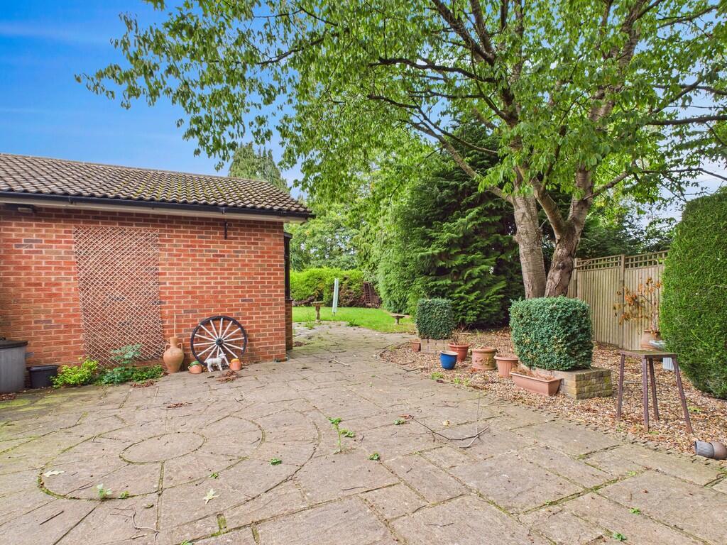 CAM03582G0-PR0140...