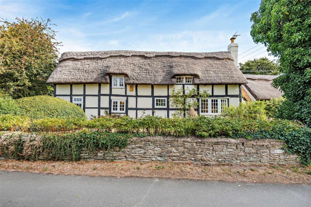 Detached Cottage