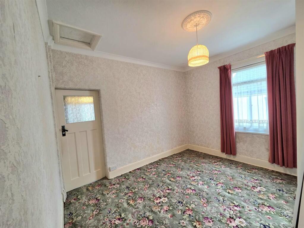 WhatsApp Image 2025-06-20 at 13.00.38 (6).jpeg