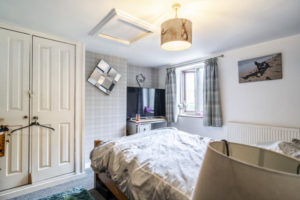Church Farm Cottage-21 T202505231135.jpg