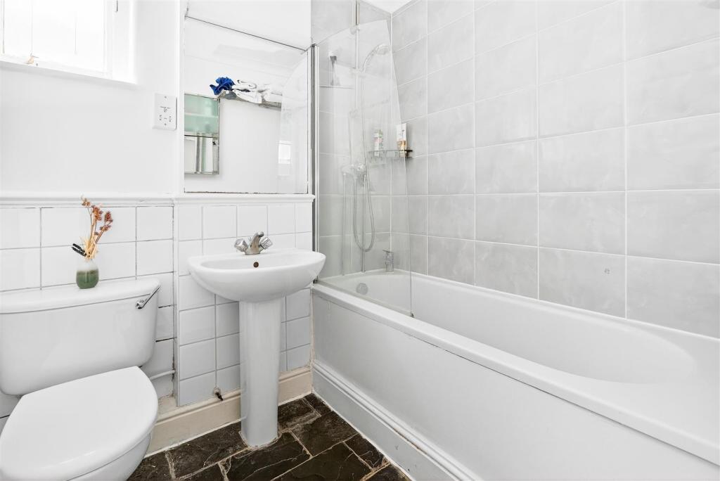 07 To Let 1 Bedroom Flat Cloudesley Mansions N1 ww