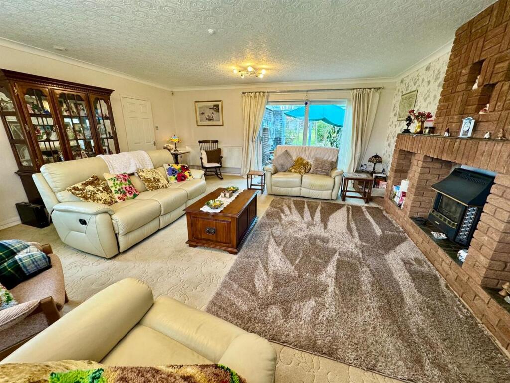 PHOTO-2025-03-17-21-51-03 (14).jpg