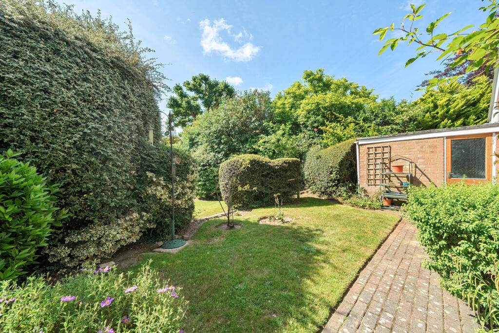 1310257-5-685286e...