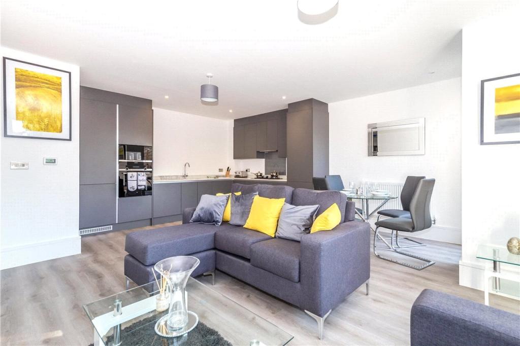 Kitchen/Living Area
