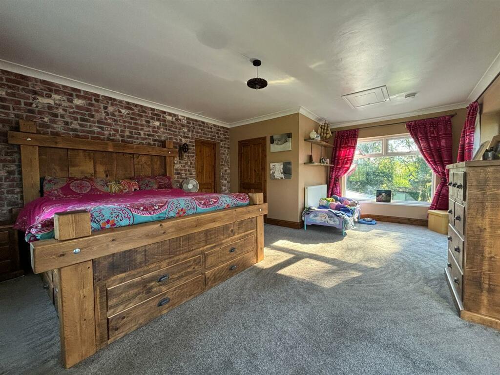 WhatsApp Image 2024-09-16 at 14.13.55_81b25614.jpg