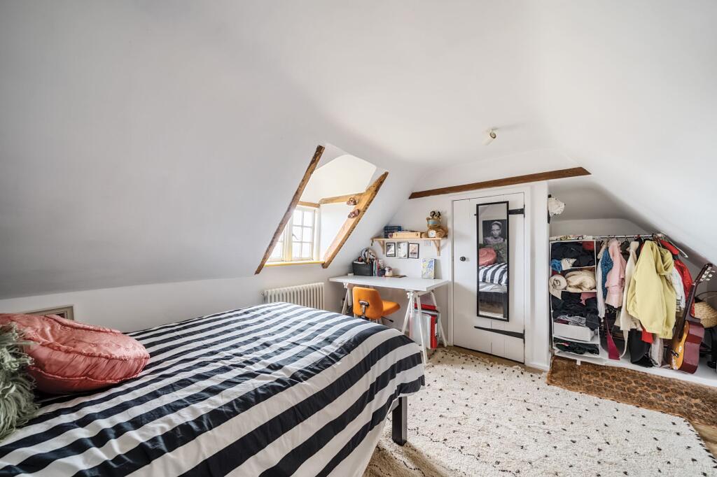Bedroom (4)