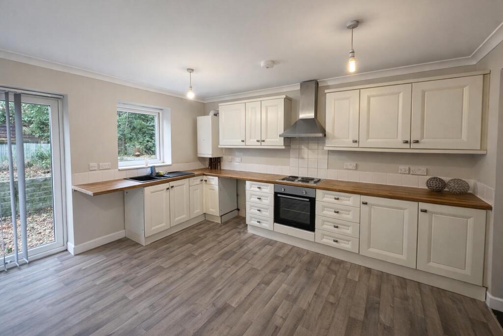 kitchen 2.jpeg