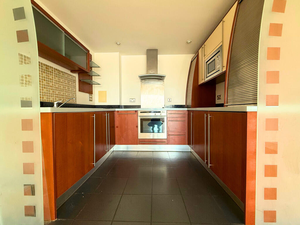 797f5fe7-402d-488...