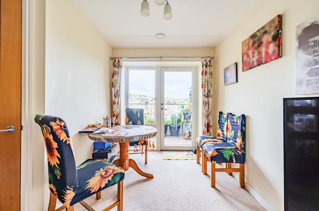 1295316-23-682dea...