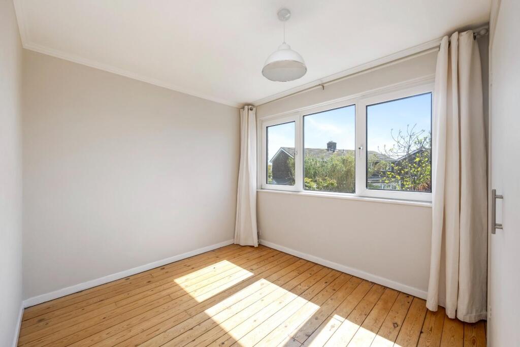 Harbour Way, 200-011.JPG