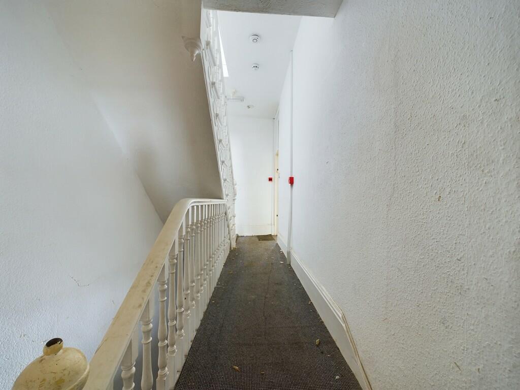 CAM02089G0-PR0333...