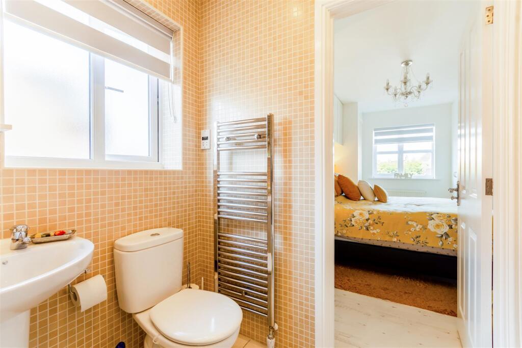 8638099-interior05v2.jpg