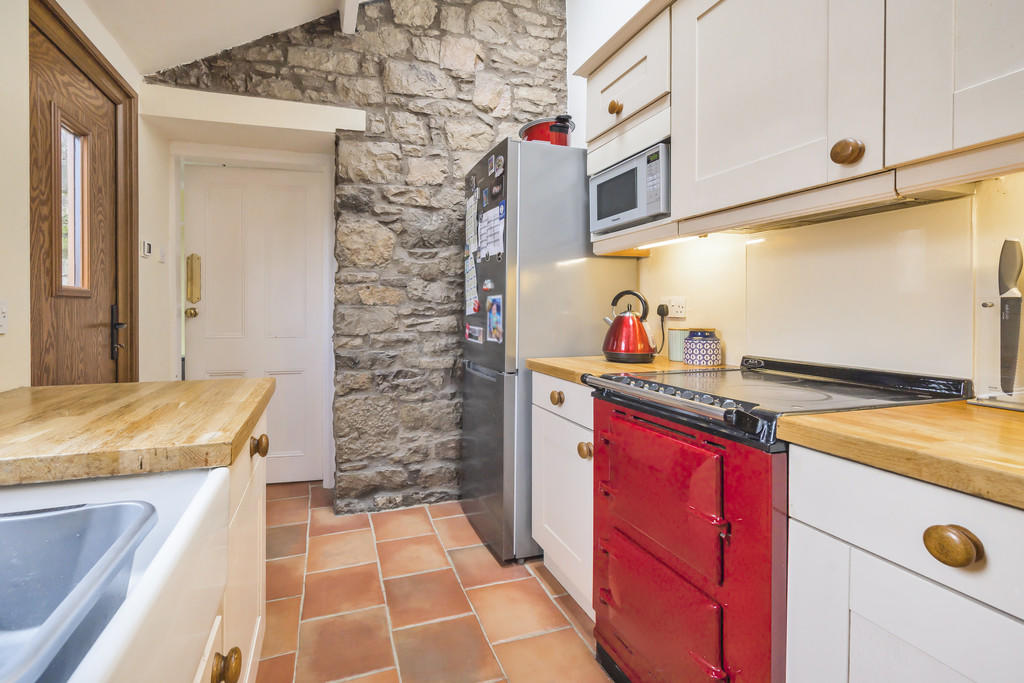 Fitted Kitchen