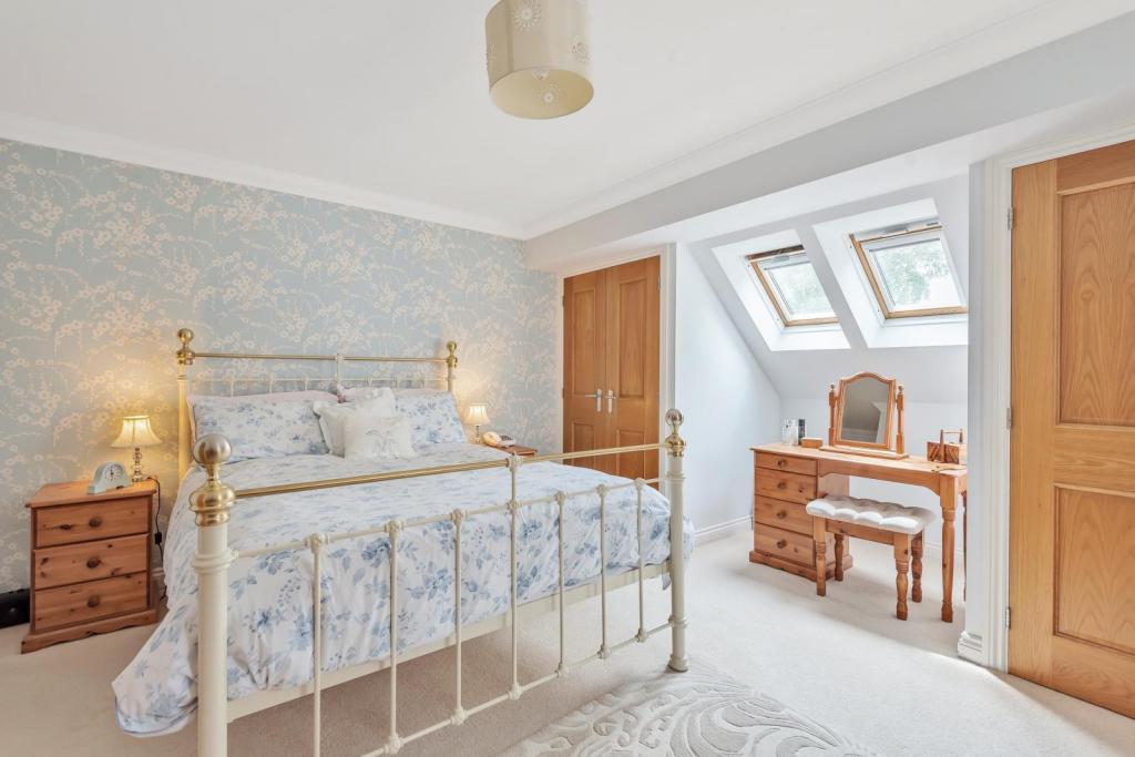 6- Master Bedroom
