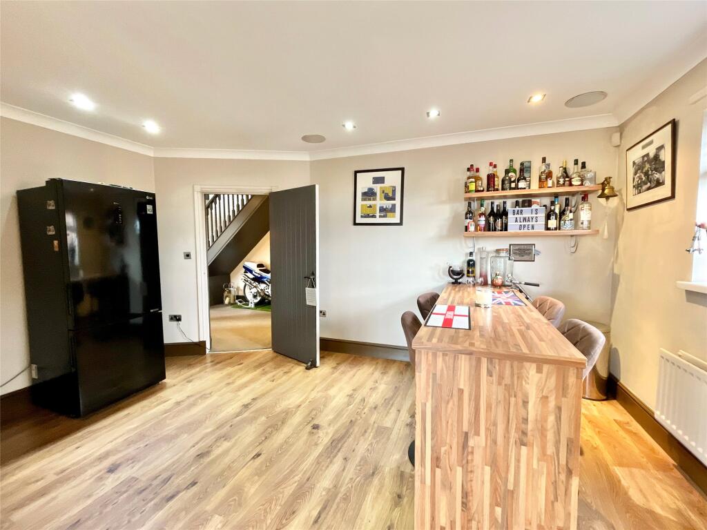 Recreation/Bar Area