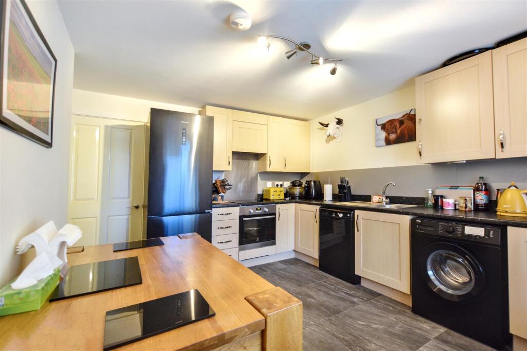 Kitchen Diner_3.jpeg