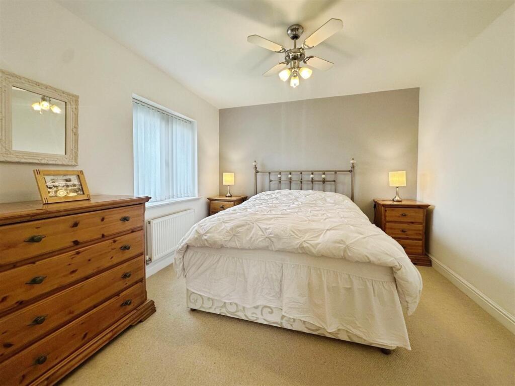 844a02c6--4530-9CE6-2EF7AEC2DD2E-29618-0000290CA69