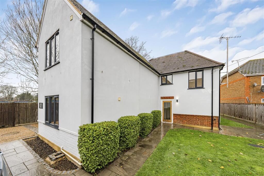 Photo Dec 04 2025, 11 59 28 AM.jpg