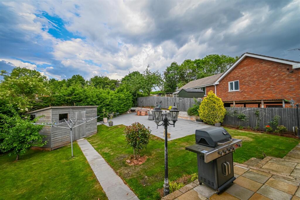 2 Carlton Rise-22.jpg
