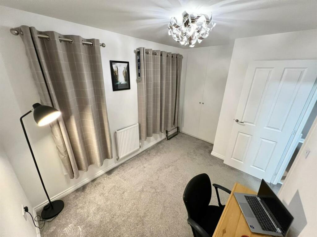 Bedroom 2.jpg