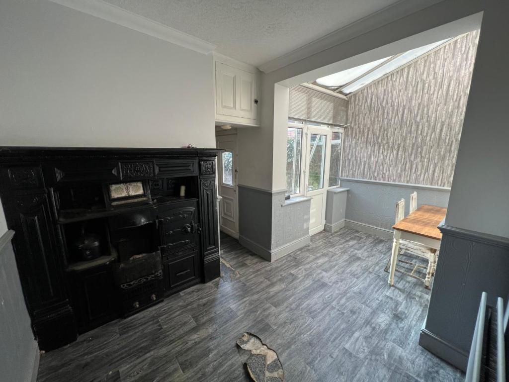 Breakfast Room