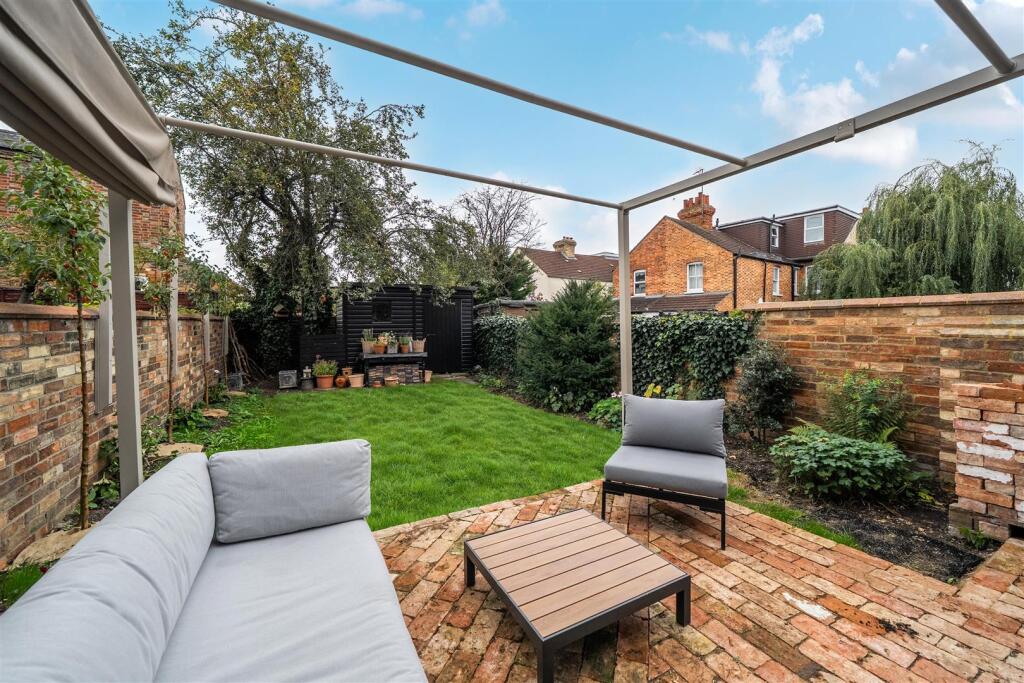 9018860-107404-134054393918268956-4dd9a9bc-709c-70