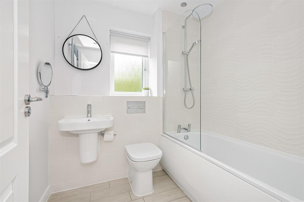 5 Hudson Ave17.jpg