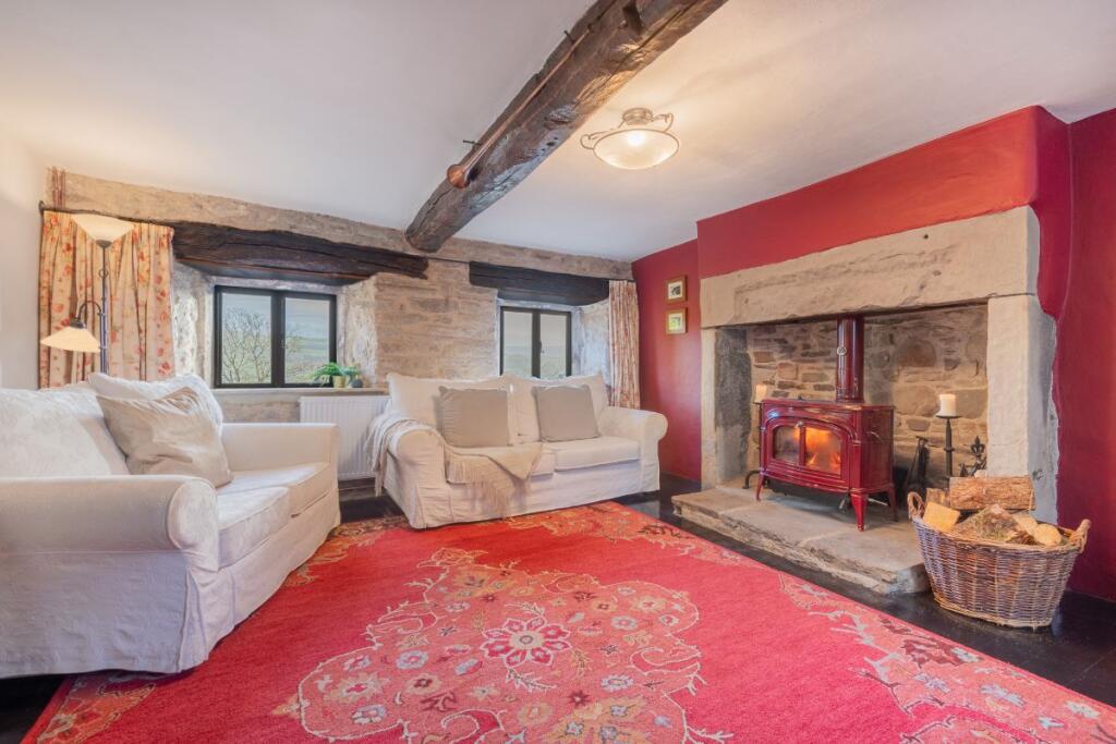 Living Room/Dining Room