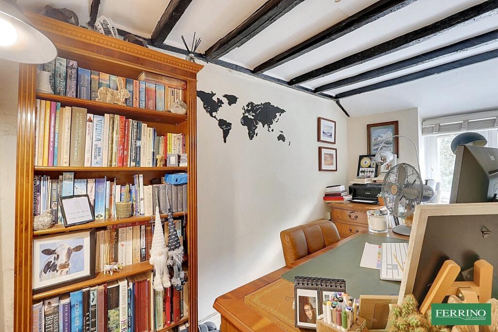 Bedroom 4 / Study