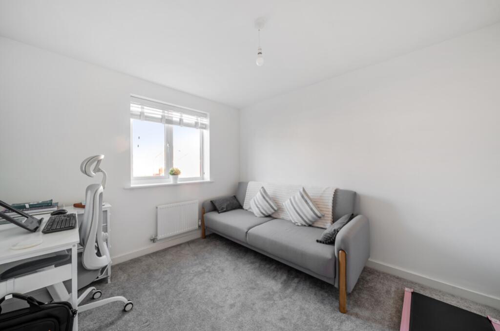 1385040-13-6925a960bac6d