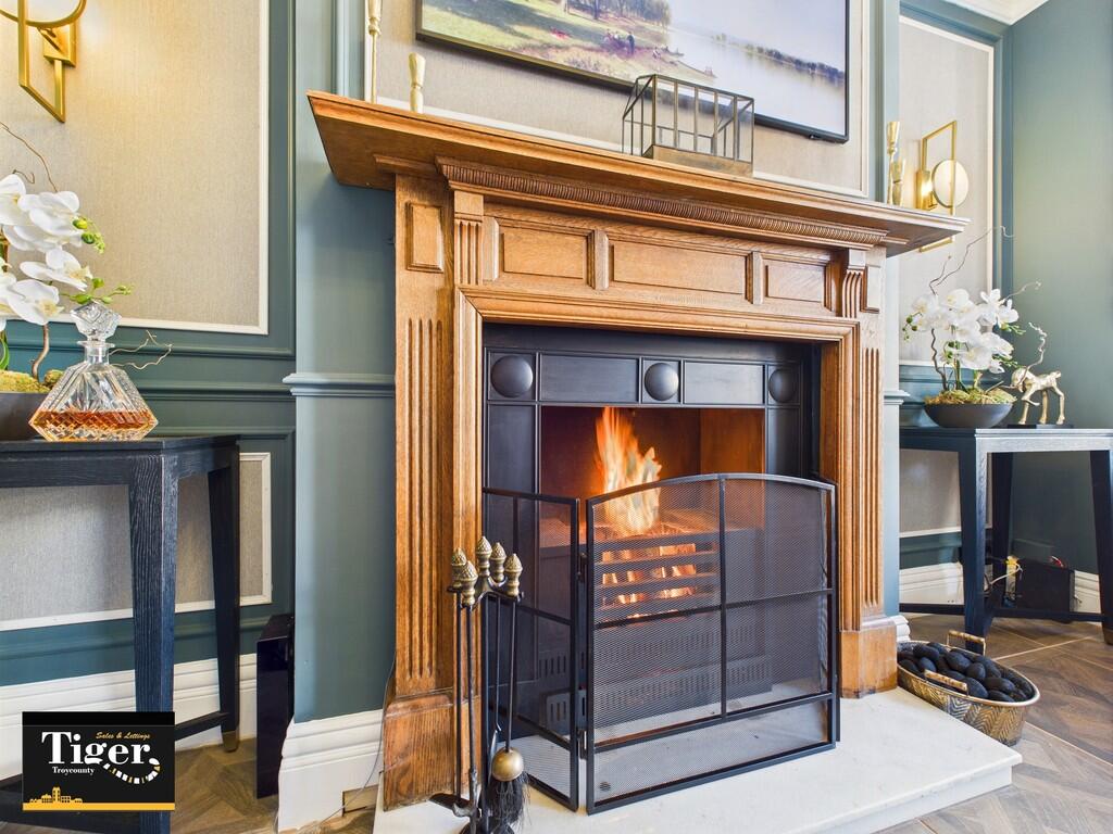 CAM03440G0-PR0391...