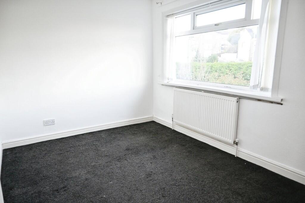 Double bedroom 1