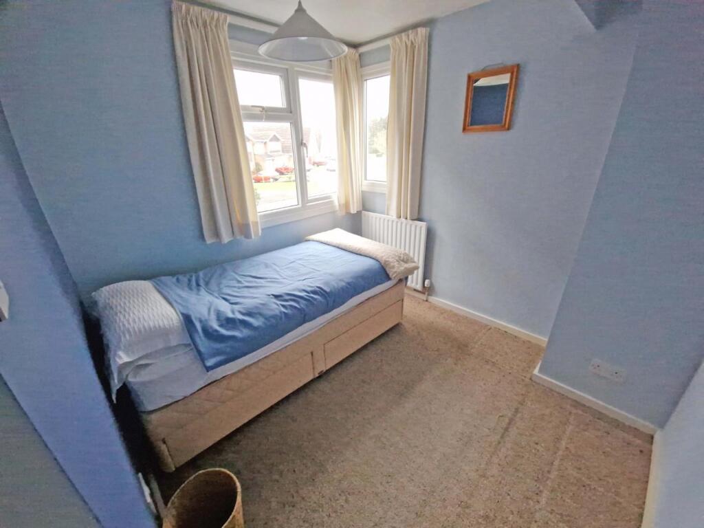 bedroom3.jpg