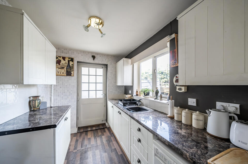 1345080-3-68adc92...