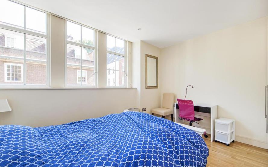 28 annes court 4 29.08.png