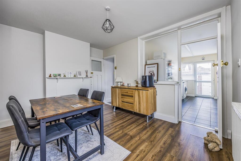 8 Ironbridge Lane, Southsea-PorticoMarketing-SoldB