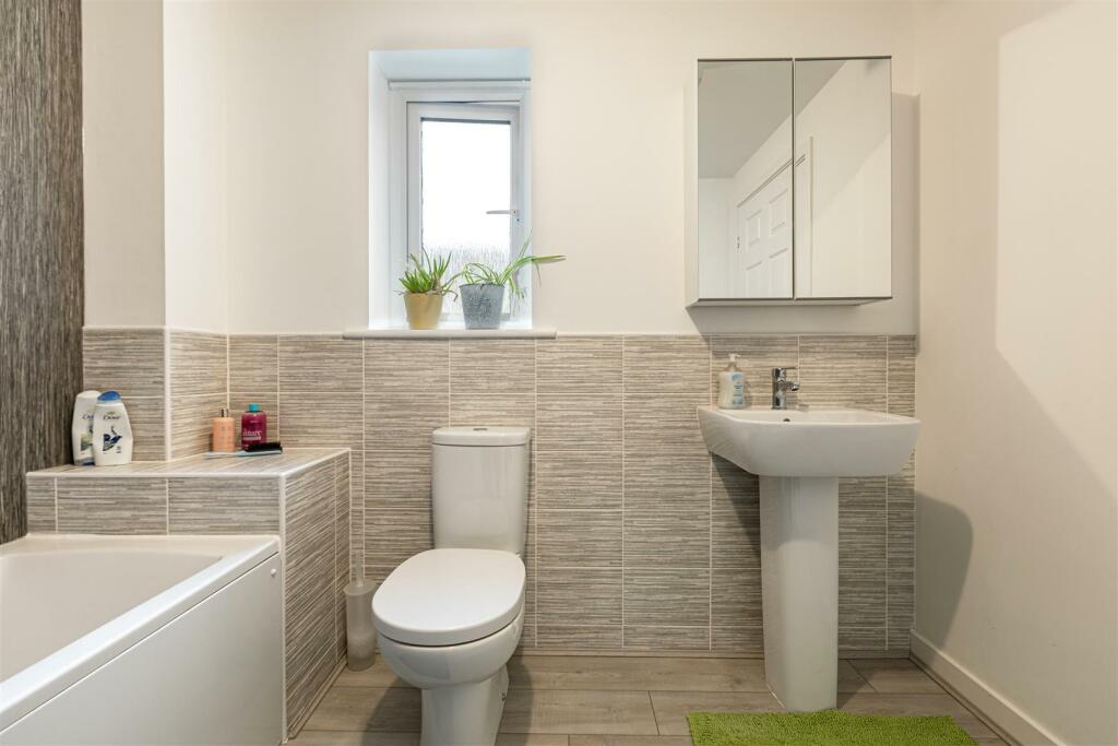 58 Knoll Park Drive Galashiels 38.JPG