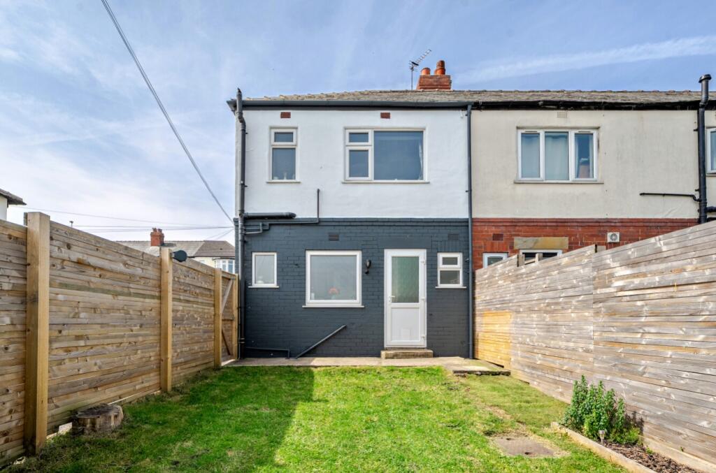 EweMove Harrogate Rear of House