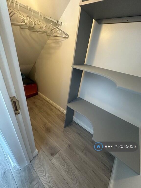 Room1