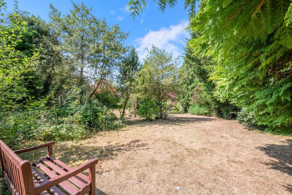 JASMINE HOUSE- (EX2).jpg