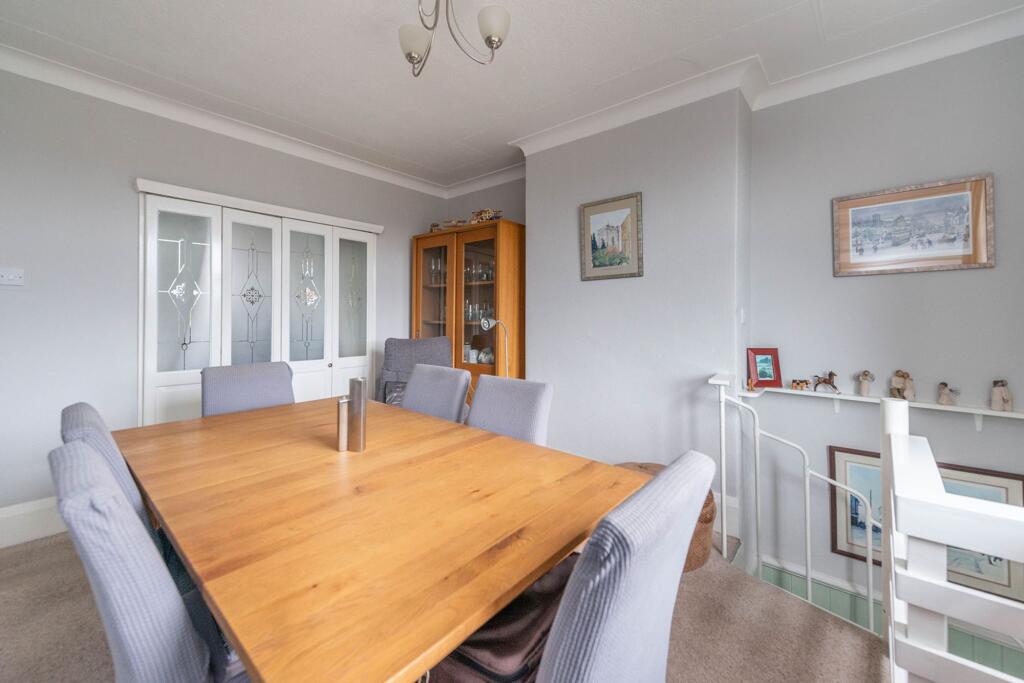 SITTING ROOM DINING ROOM AND KITCHEN