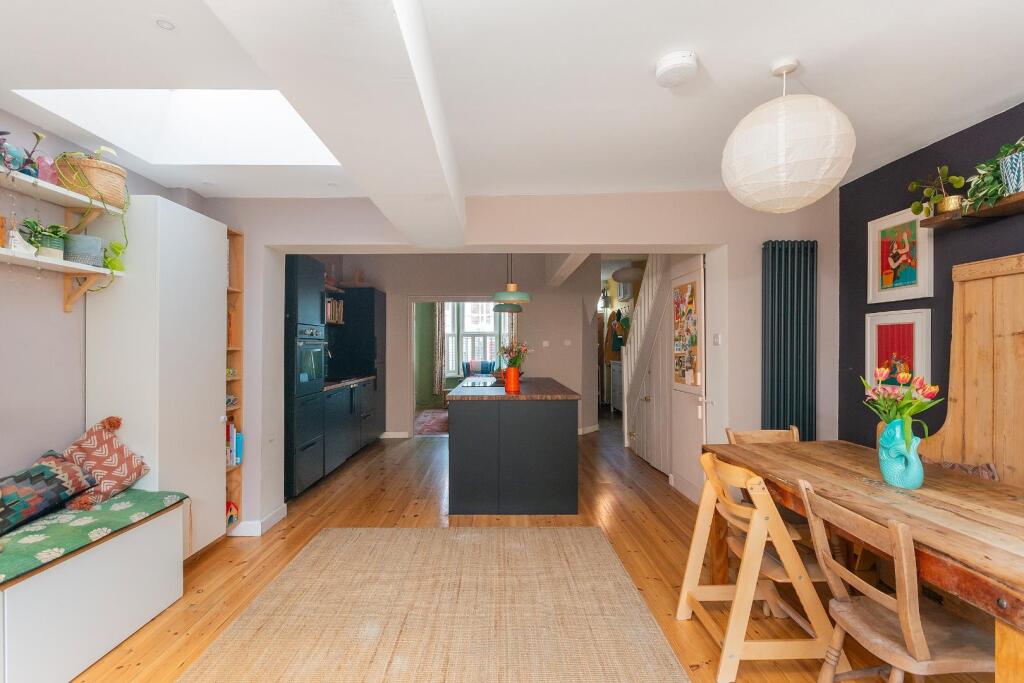 0C6RGK - Kitchen Diner D.jpg