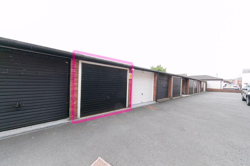 External garage
