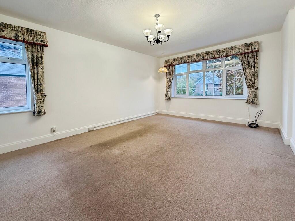 083da807-Photo 20...