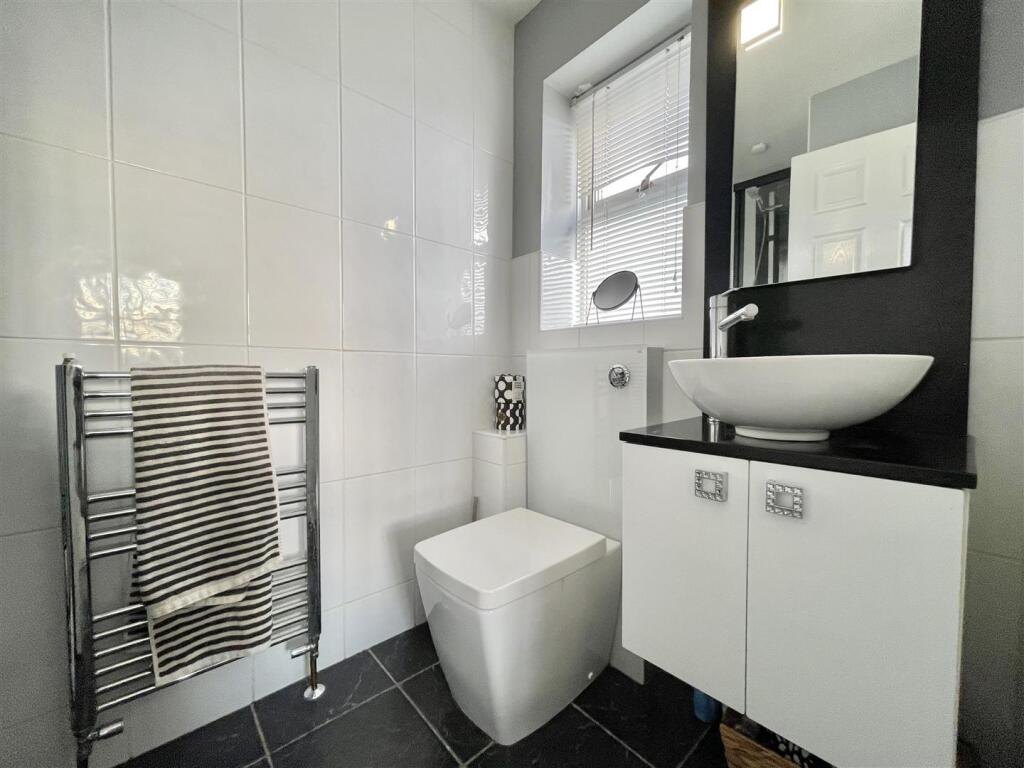 En-Suite Shower Room